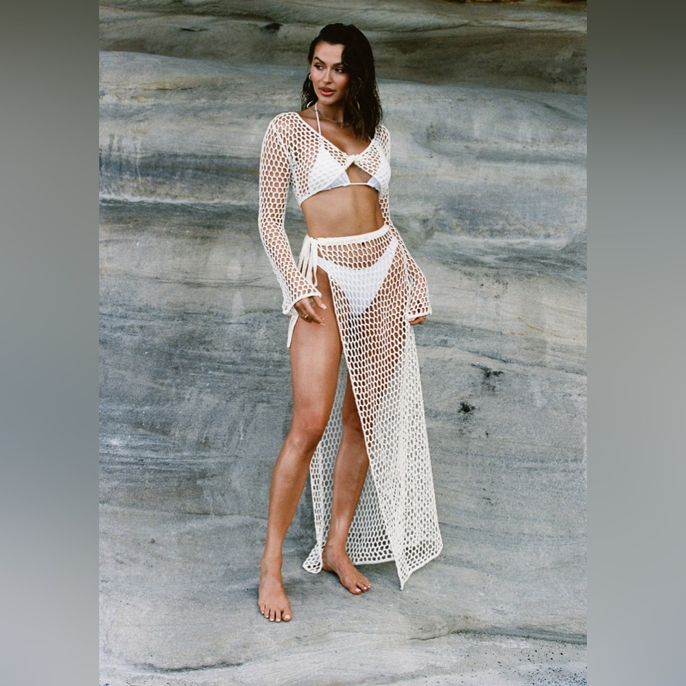 NWT Meshki Cover Up